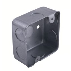Caja cuadrada 1 1/2" galvanizada